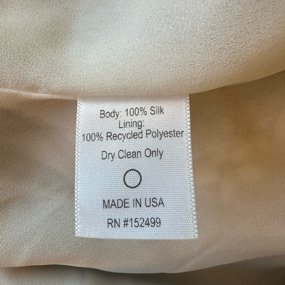 Amour Vert 100% silk dress size medium mustard gold mini with floral design - Picture 10 of 10